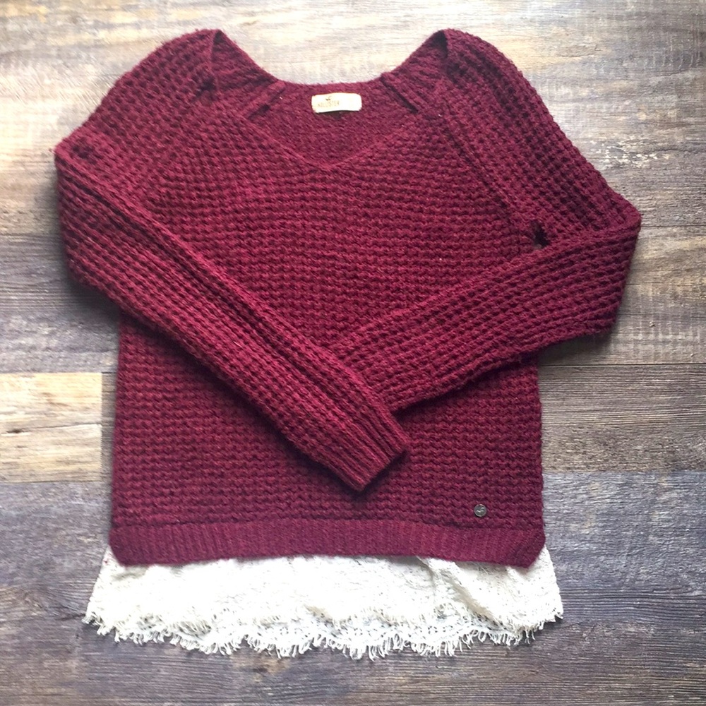 Maroon hollister sweater